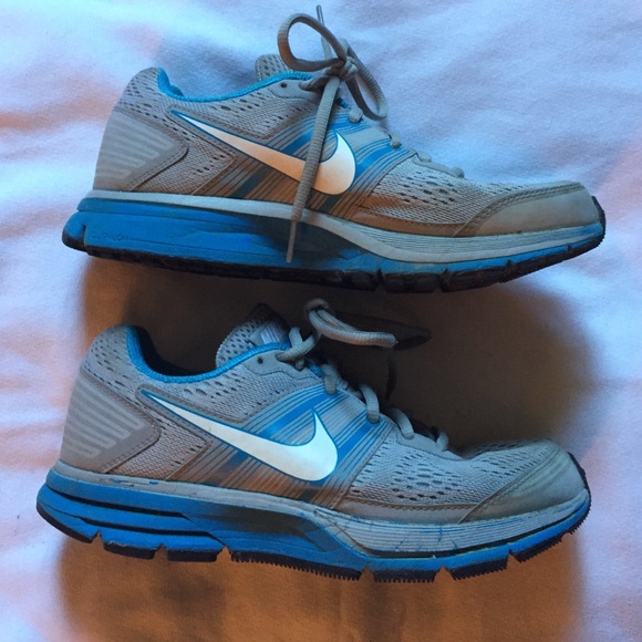 Grey and blue nike Pegasus 29