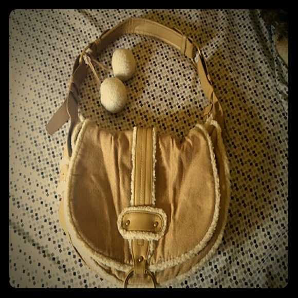 Faux  purse