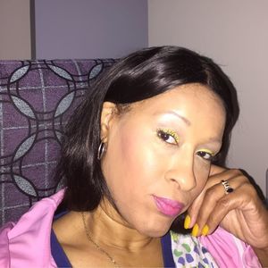 Meet your Posher, Veronica