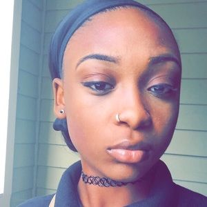 Meet your Posher, Destiny