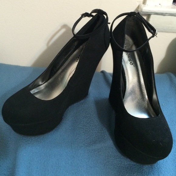 Dollhouse all black wedges, with ankle straps.