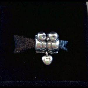 Pandora bead. New. Store stock.