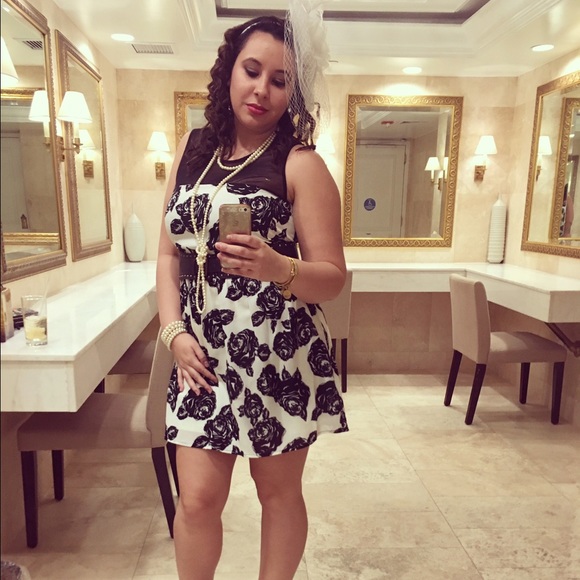 Meet your Posher, Madison - Picture 2 of 4