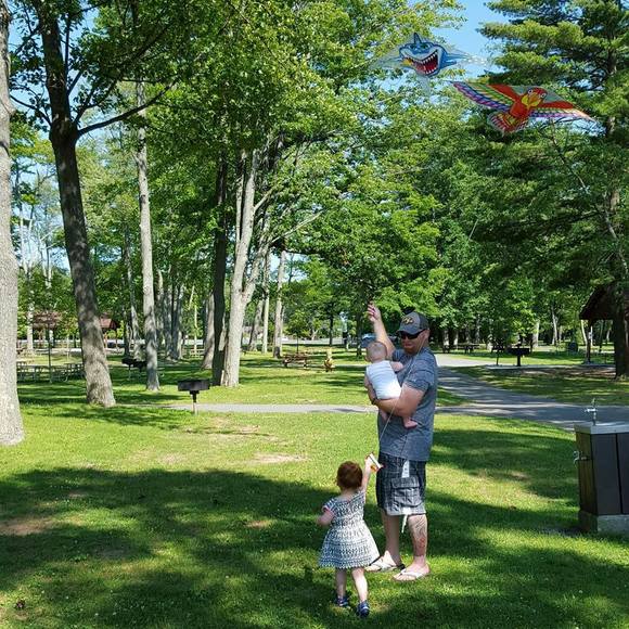 Meet your Posher, Lenka - Picture 2 of 2