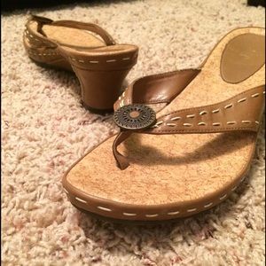 Wedge flip flops - size 9