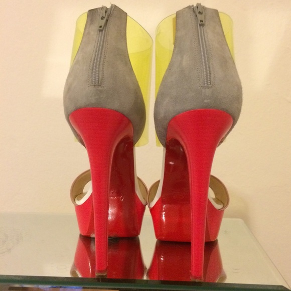 CHRISTIAN LOUBOUTIN Dufoura Sandals sz 36.5 RARE - Picture 2 of 4