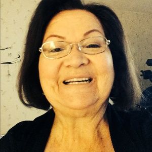 Meet your Posher, Candy