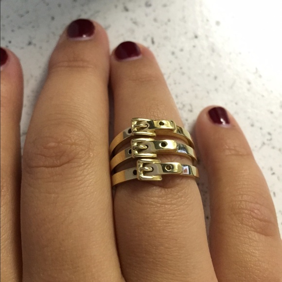 Michael Kors- set 3 buckle stackable rings