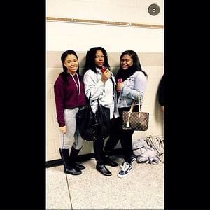 Meet your Posher, Kayla