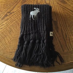 Abercrombie and Fitch brown wool scarf