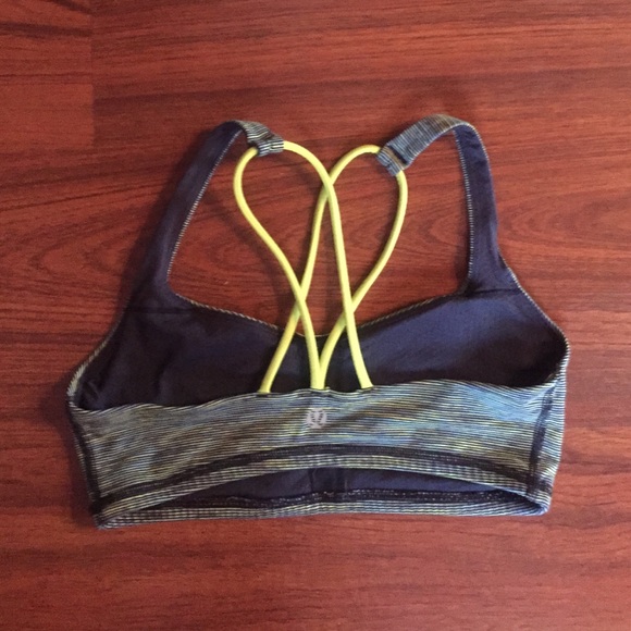 Lululemon Free to Be Bra - Picture 2 of 3