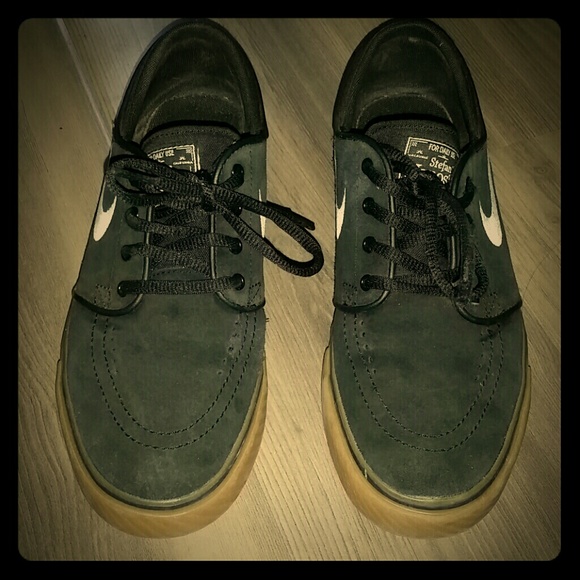 SOLD ON MERC.!!! NIKE SB Stefan Janoski Shoes