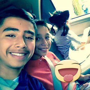 Meet your Posher, Ely