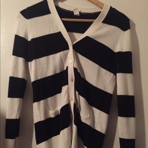 Cardigan brand new without tags thick and warm