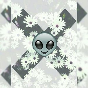 Meet your Posher, Claudia