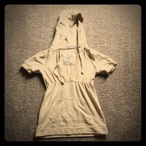 Abercrombie & Fitch Yellow short sleeve hoodie top