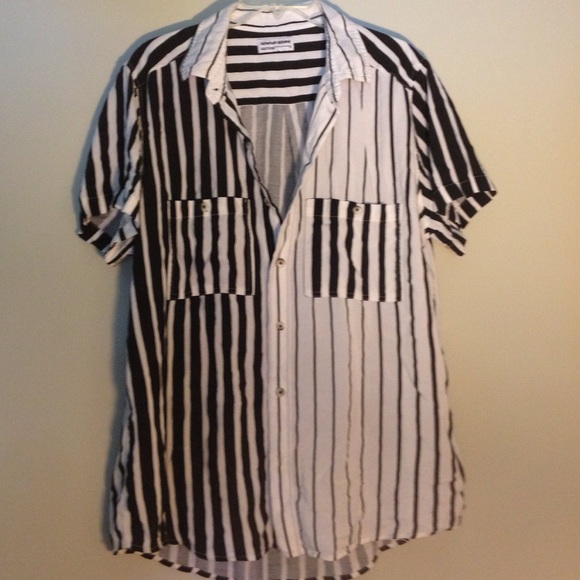 🔲 American Apparel Button up 🔳
