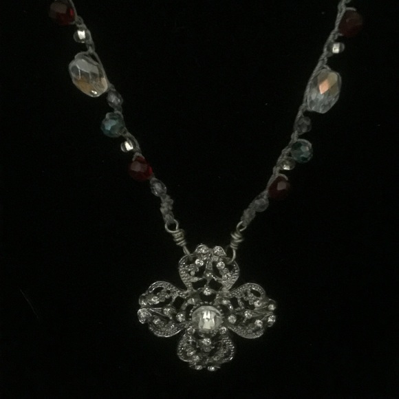 Gorgeous Handcrafted Necklace 18" - Picture 2 of 3