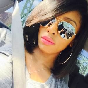 Meet your Posher, Keisha