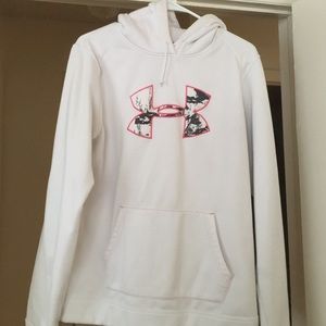 UNDER ARMOUR HOODIE 🎀