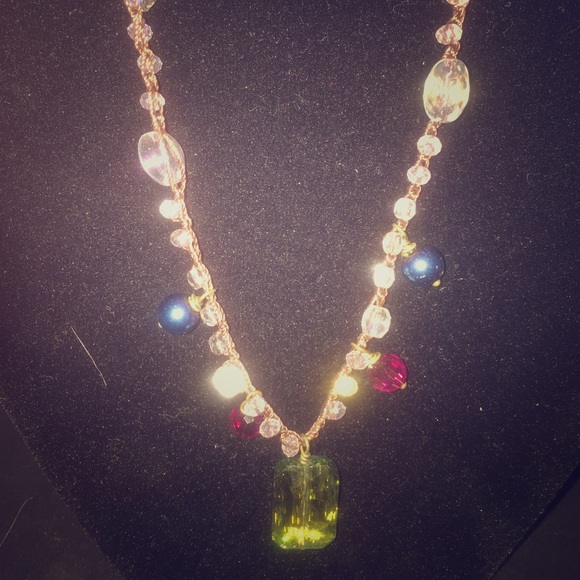 Handcrafted Beaded Necklace 18" - Picture 1 of 1