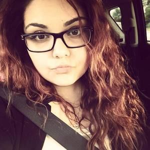 Meet your Posher, Lana