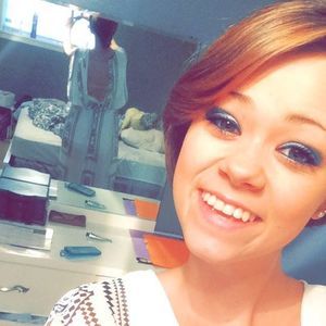 Meet your Posher, Adele