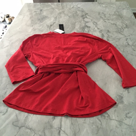 NWT Banana Republic "Issa" Collection Top - Picture 3 of 4