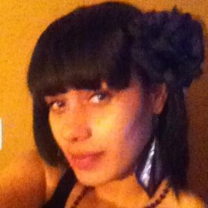 Meet your Posher, Desi