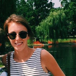 Meet your Posher, Isabella