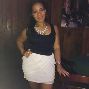 Meet your Posher, Vanessa cruz