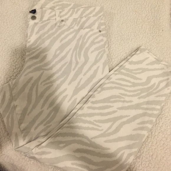 Gap legging pants