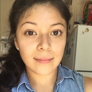 Meet your Posher, Juli