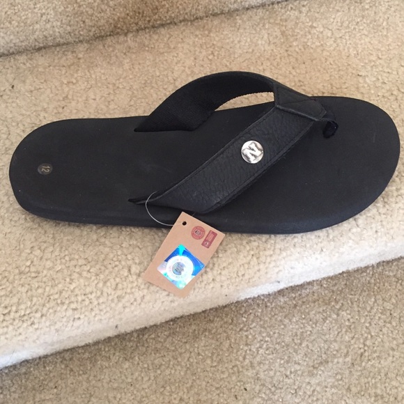 Men's flip flops