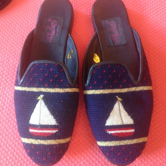 Sail boat slip on stitched shoe