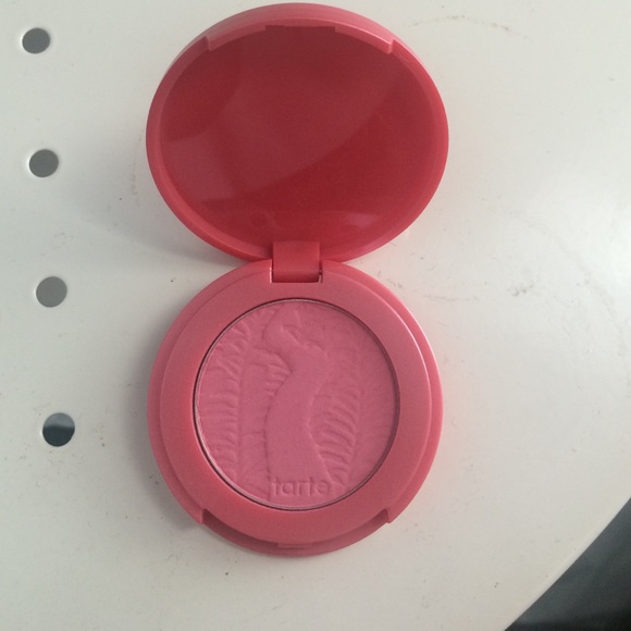 travel size Tarte Amazonian Clay 12-hour blush