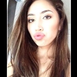 Meet your Posher, Daisy