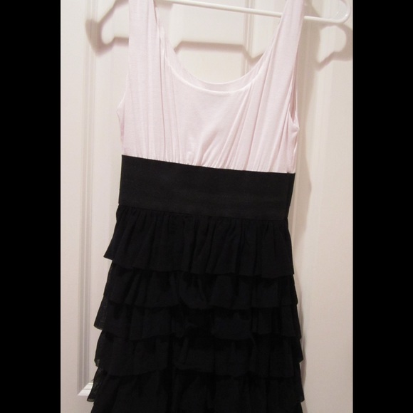 Bloomie's Aqua Brand Medium Formal Dress