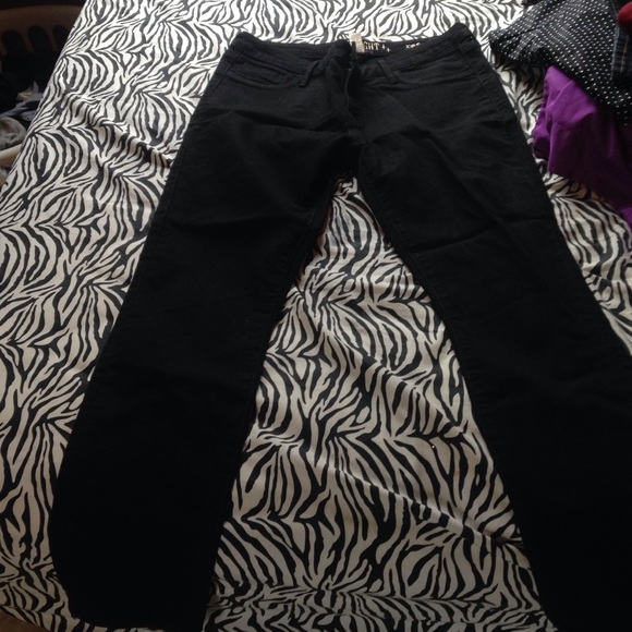 Skin tight size 14 leggings. Black