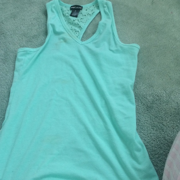 Tank top - Picture 2 of 2