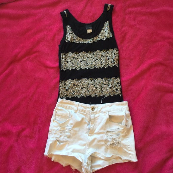 Black Tank