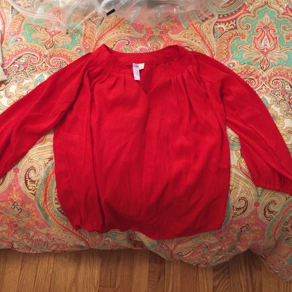 Red shirt