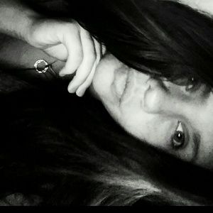 Meet your Posher, Cydnee