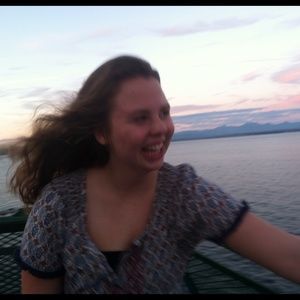 Meet your Posher, Liv