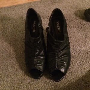 Black Side Zip Bootie Heels