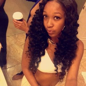 Meet your Posher, Alysia