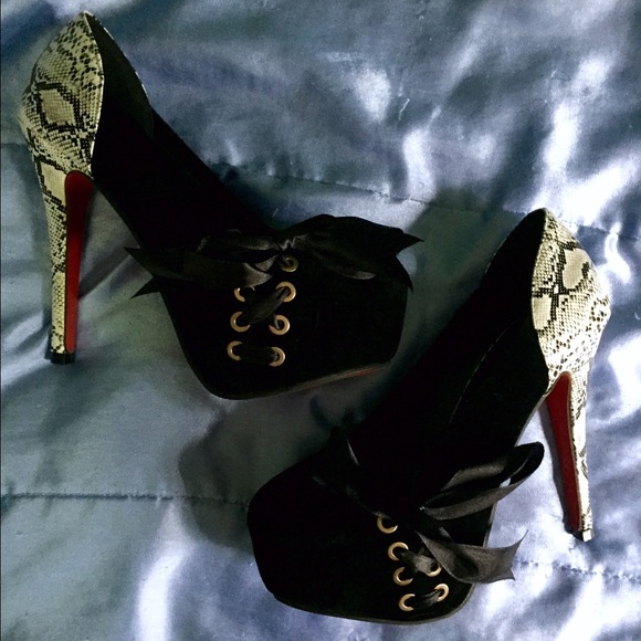 Shoes - Black Snakeskin Heels
