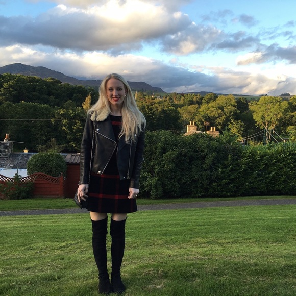 Meet your Posher, Caroline - Picture 7 of 8