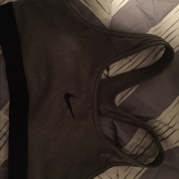 Nike Dri-fit sports bra