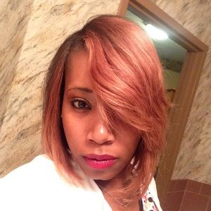 Meet your Posher, Latoya